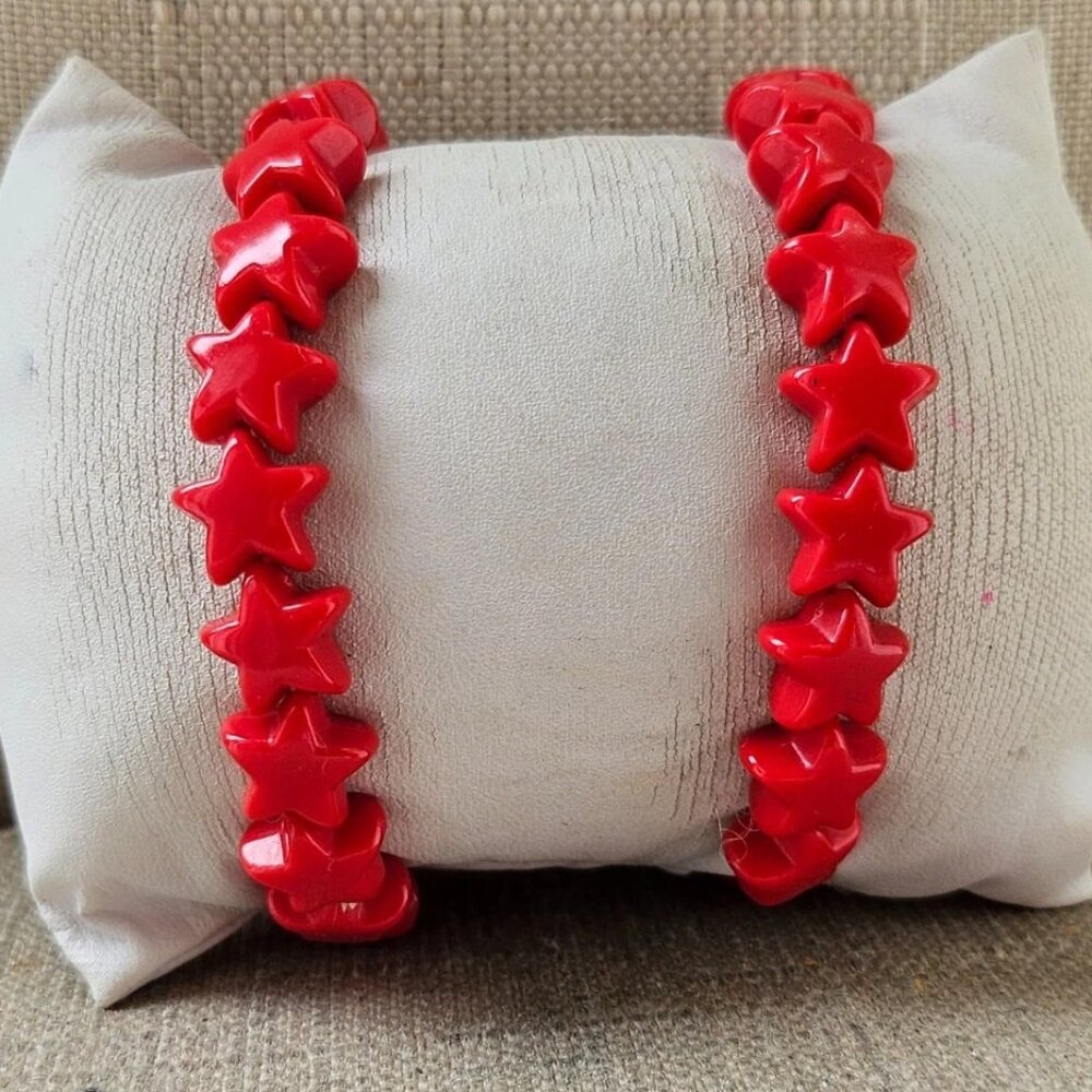 Fashion Bracelet Red Plastic Star Stretched Wrist Band Fashion Jewelry Unbrand